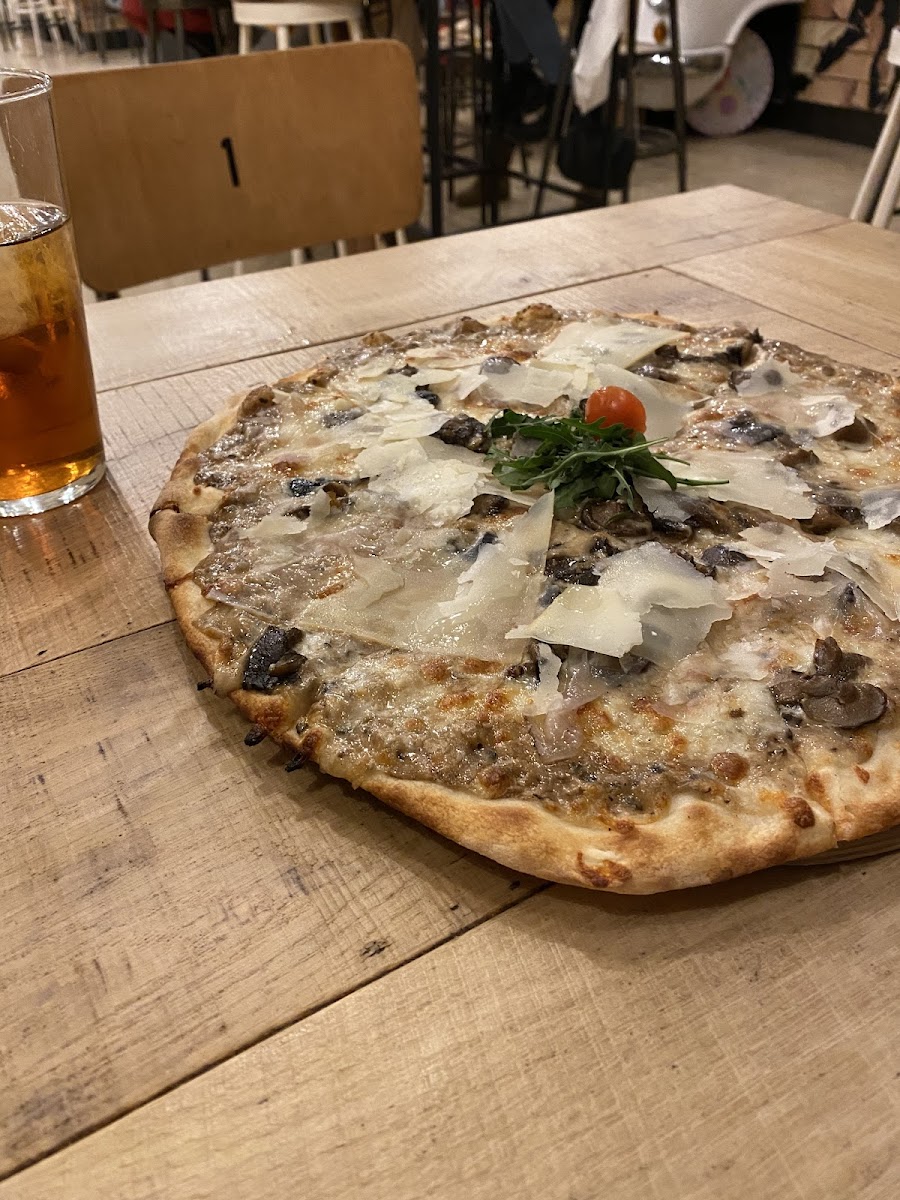 Pizzería Tómbola Photo 7