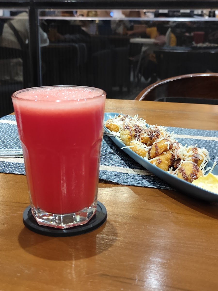 GOERNA Coffee Lounge Photo 7