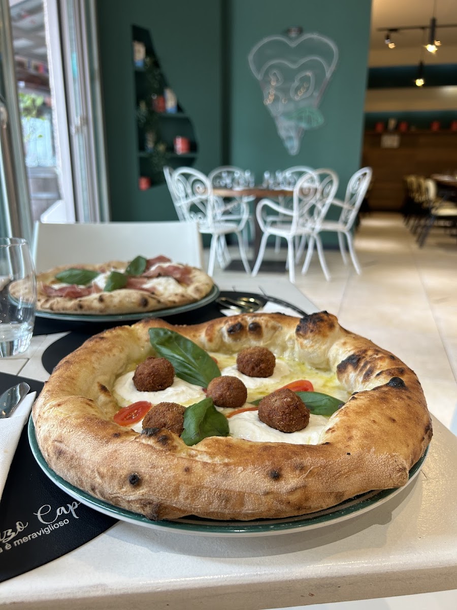 Pizzeria Vincenzo Capuano La Spezia Photo 7