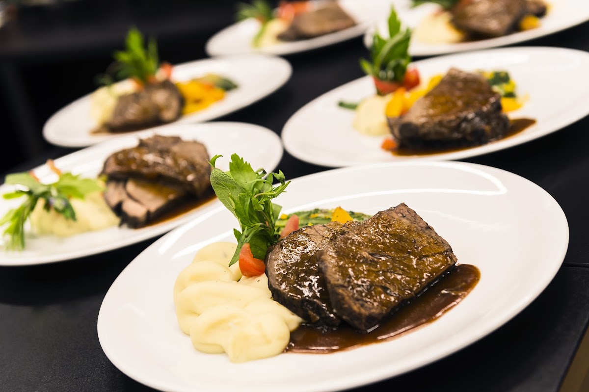 Restaurant & Bar ALLMEND Photo 7