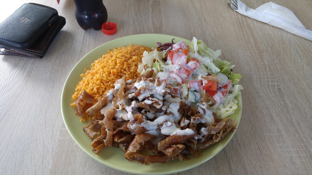Wössinger Pizza & Döner Photo 6