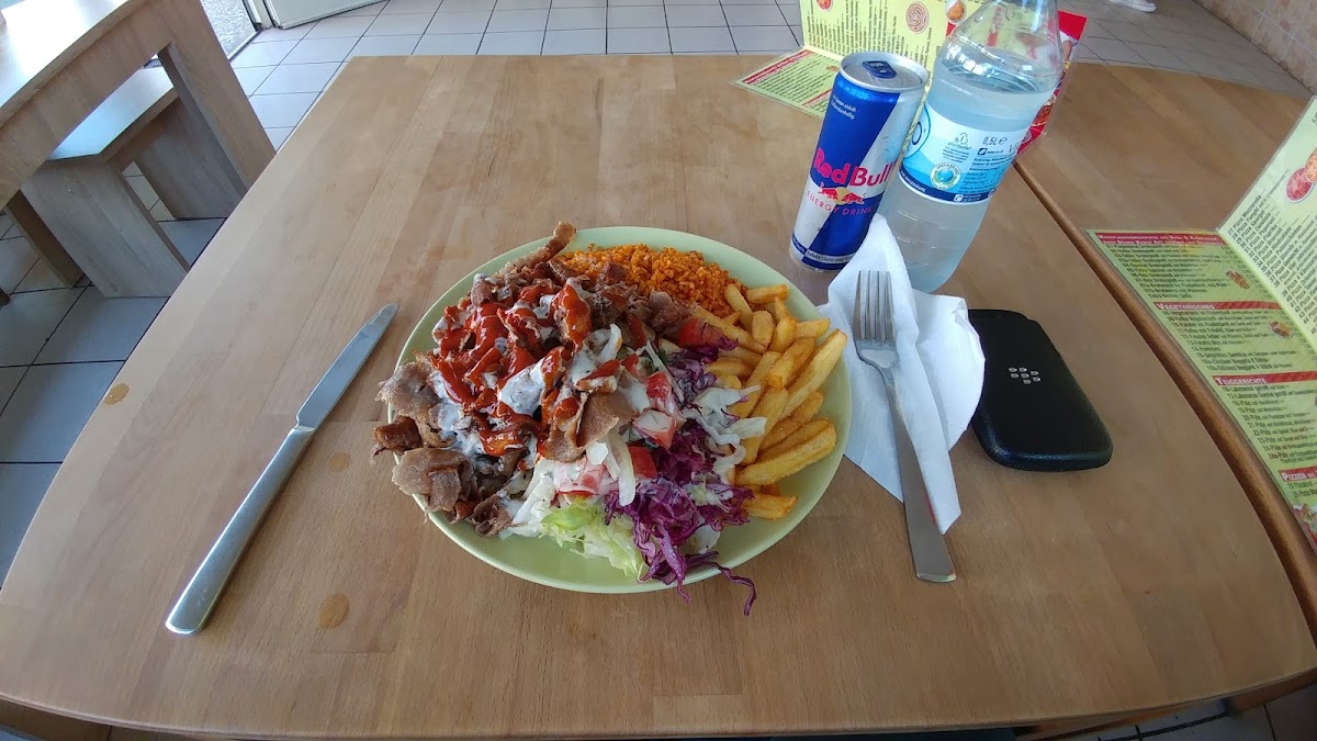 Wössinger Pizza & Döner Photo 8