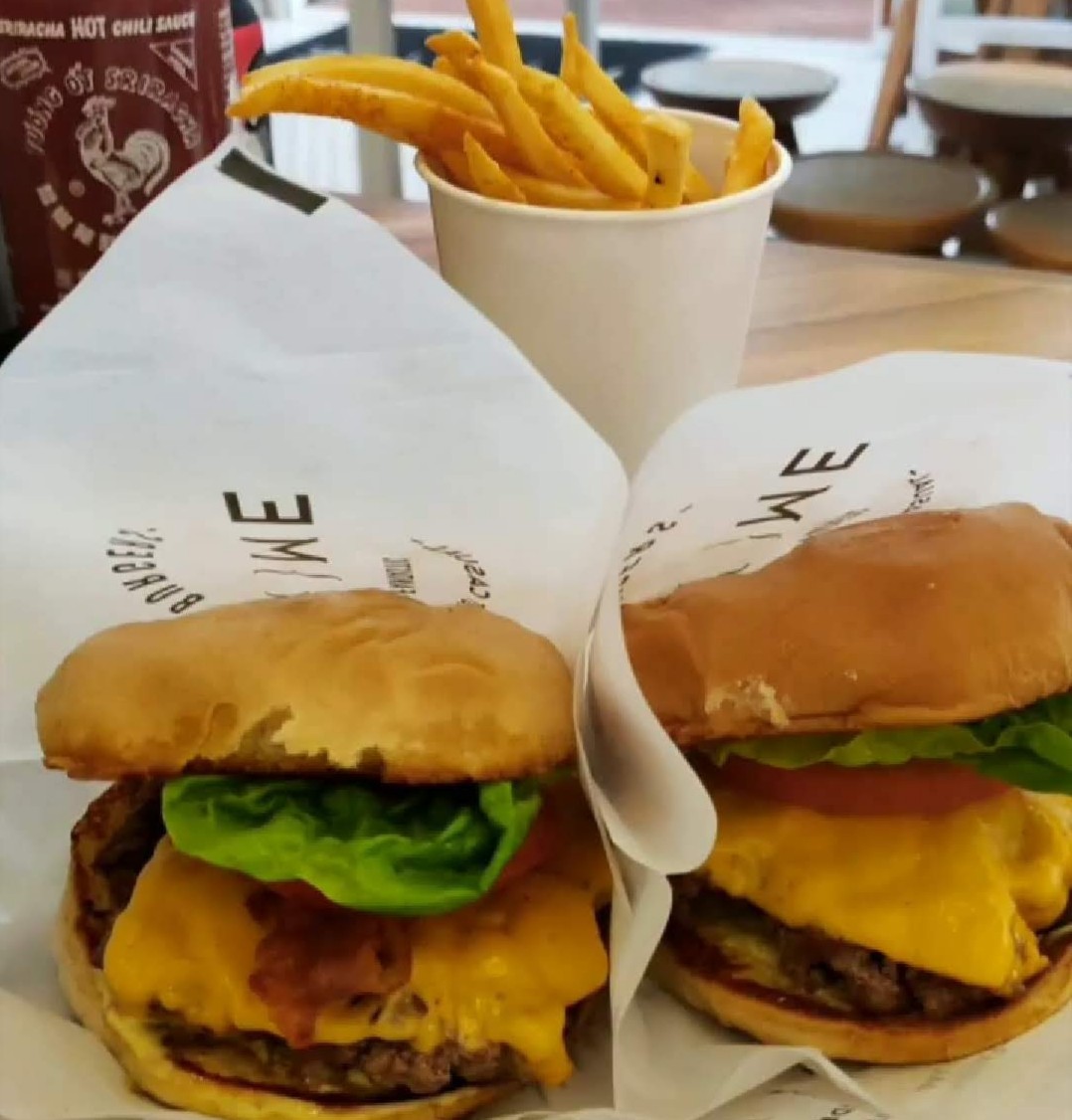 Home Burgers Poblado Photo 6