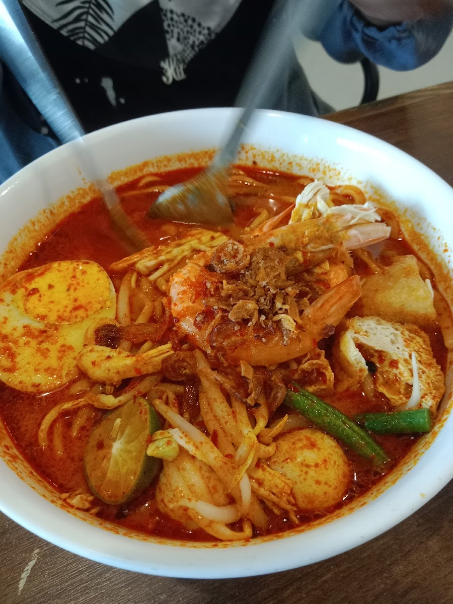 APAH KA BAR CAFE [HALAL CERTIFIED] Photo 6