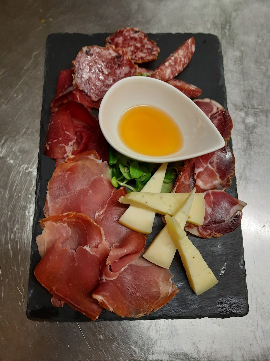 Taverna del Giullare Restaurant Photo 5