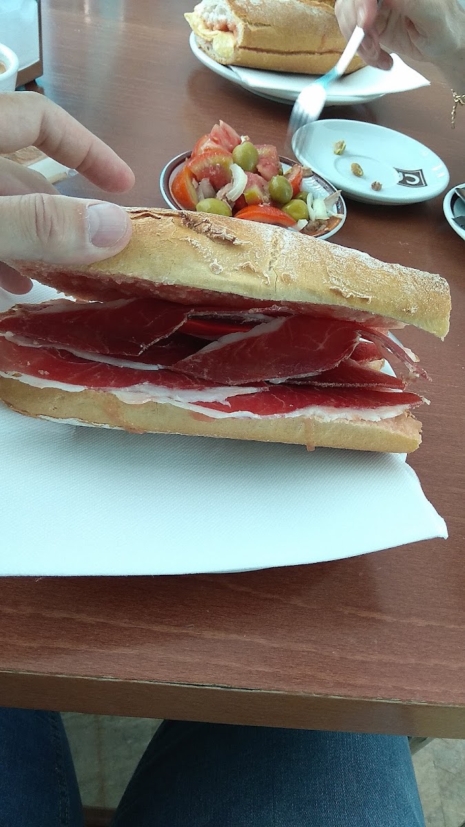 Cafetería La Rotonda. Photo 7