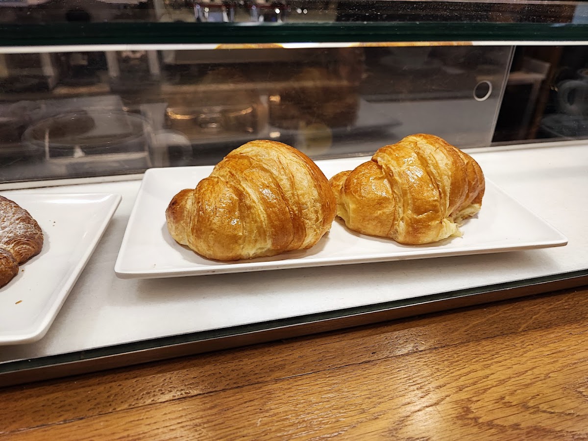 Cafetería Pastelería La Canasta Photo 9