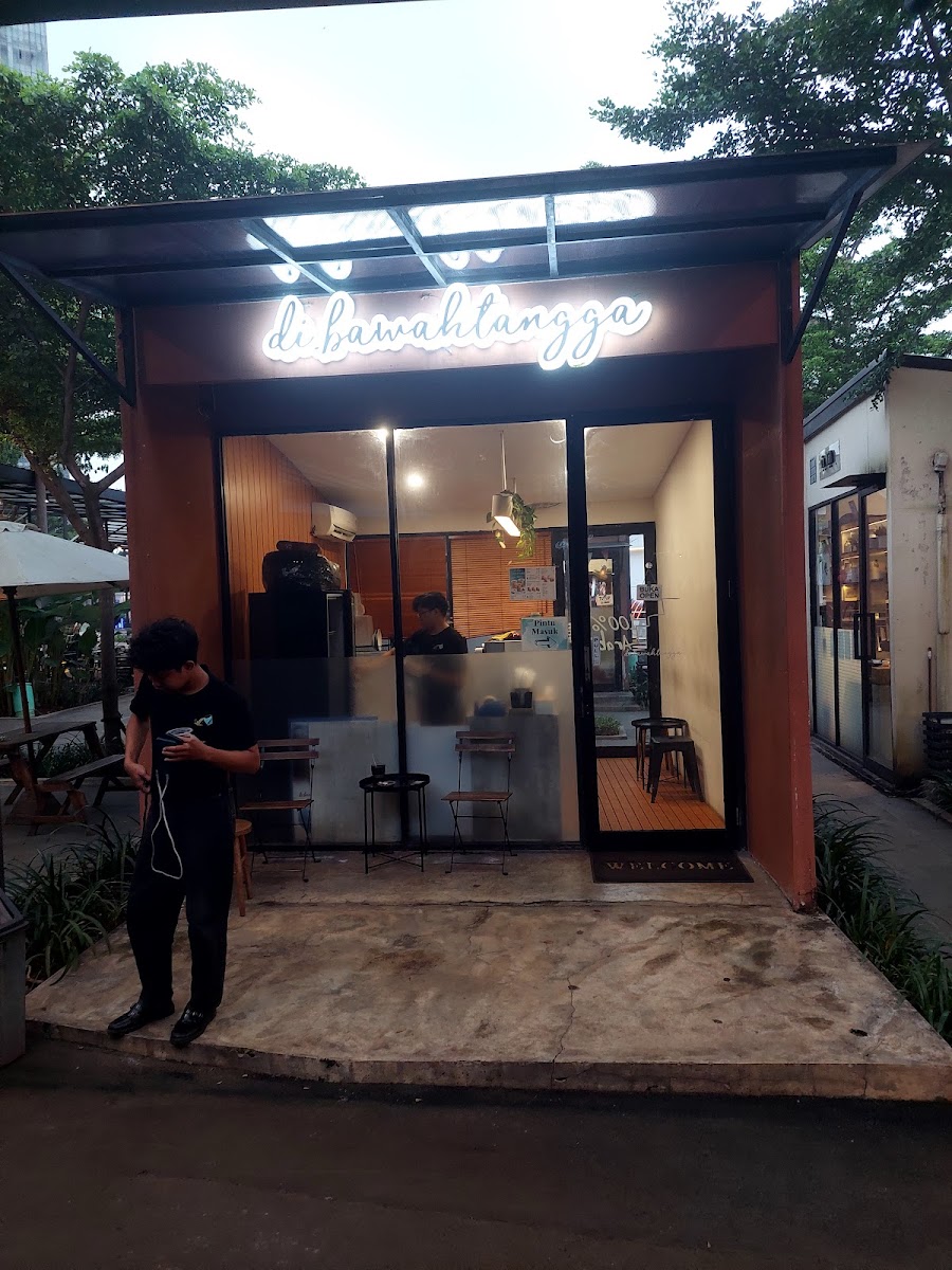 Kopi Dibawahtangga Cibis Park Photo 4