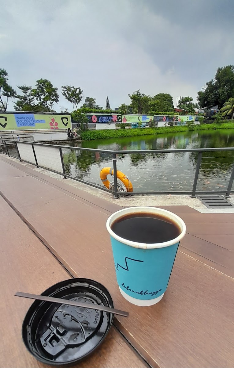 Kopi Dibawahtangga Cibis Park Photo 5