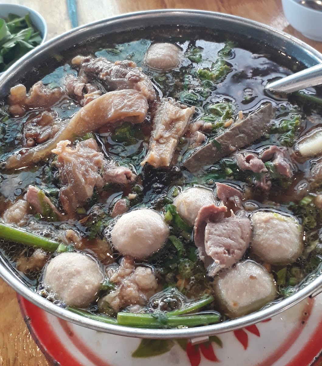 Nung Nuch Restaurant Photo 9