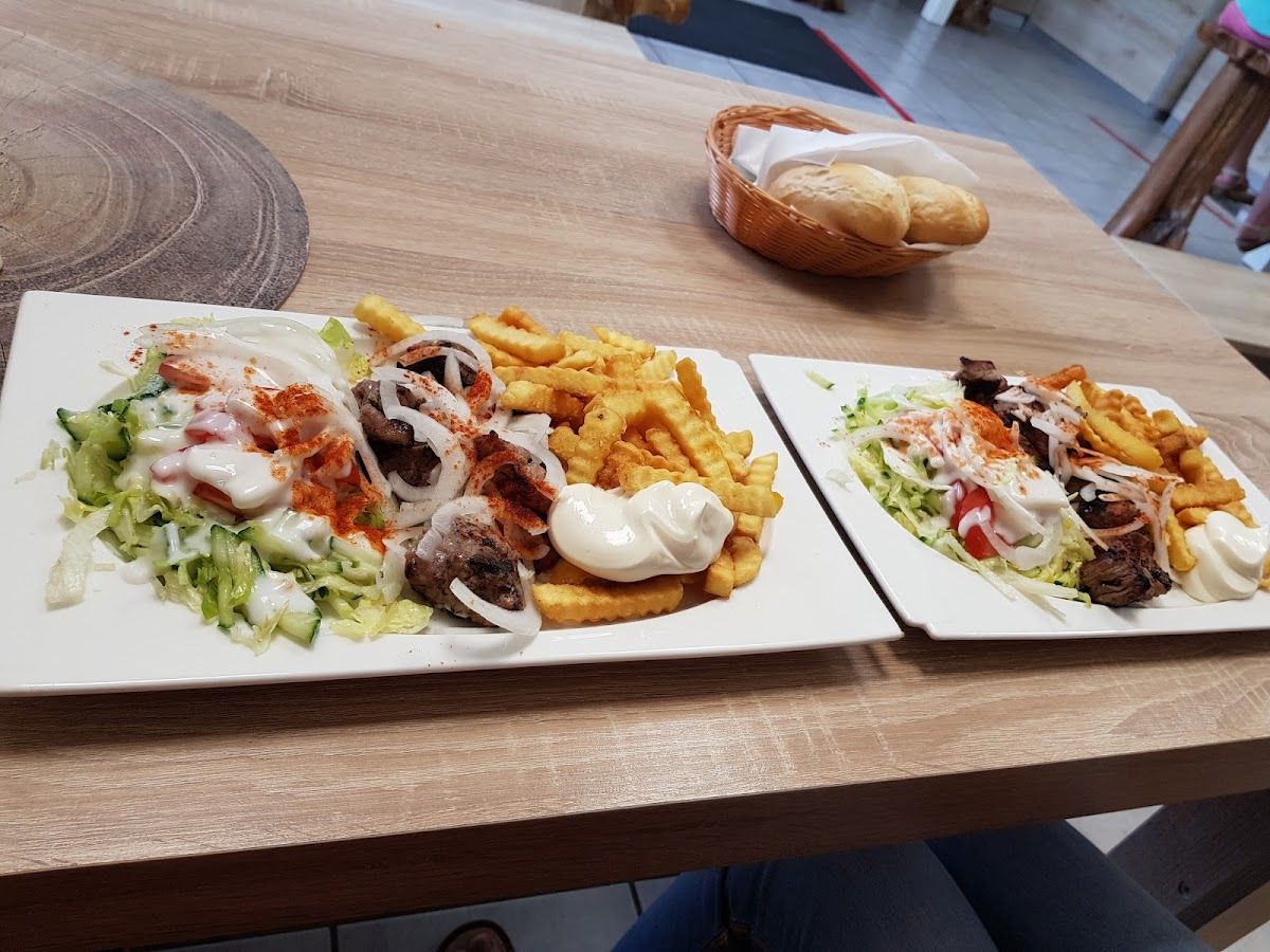 Gross' Stübchen, Grill- und Backwaren Photo 8