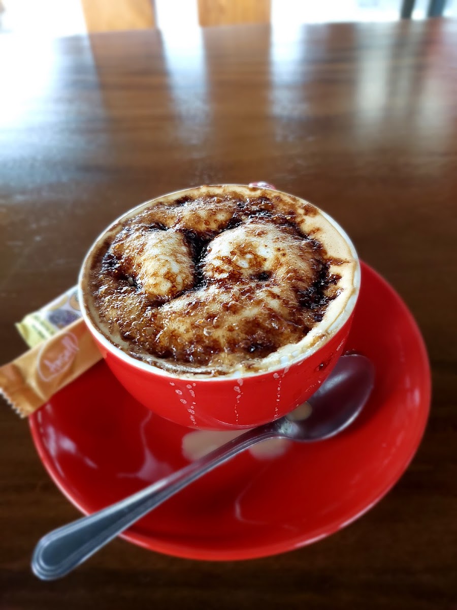Piltik Cafe SILANGIT Photo 7