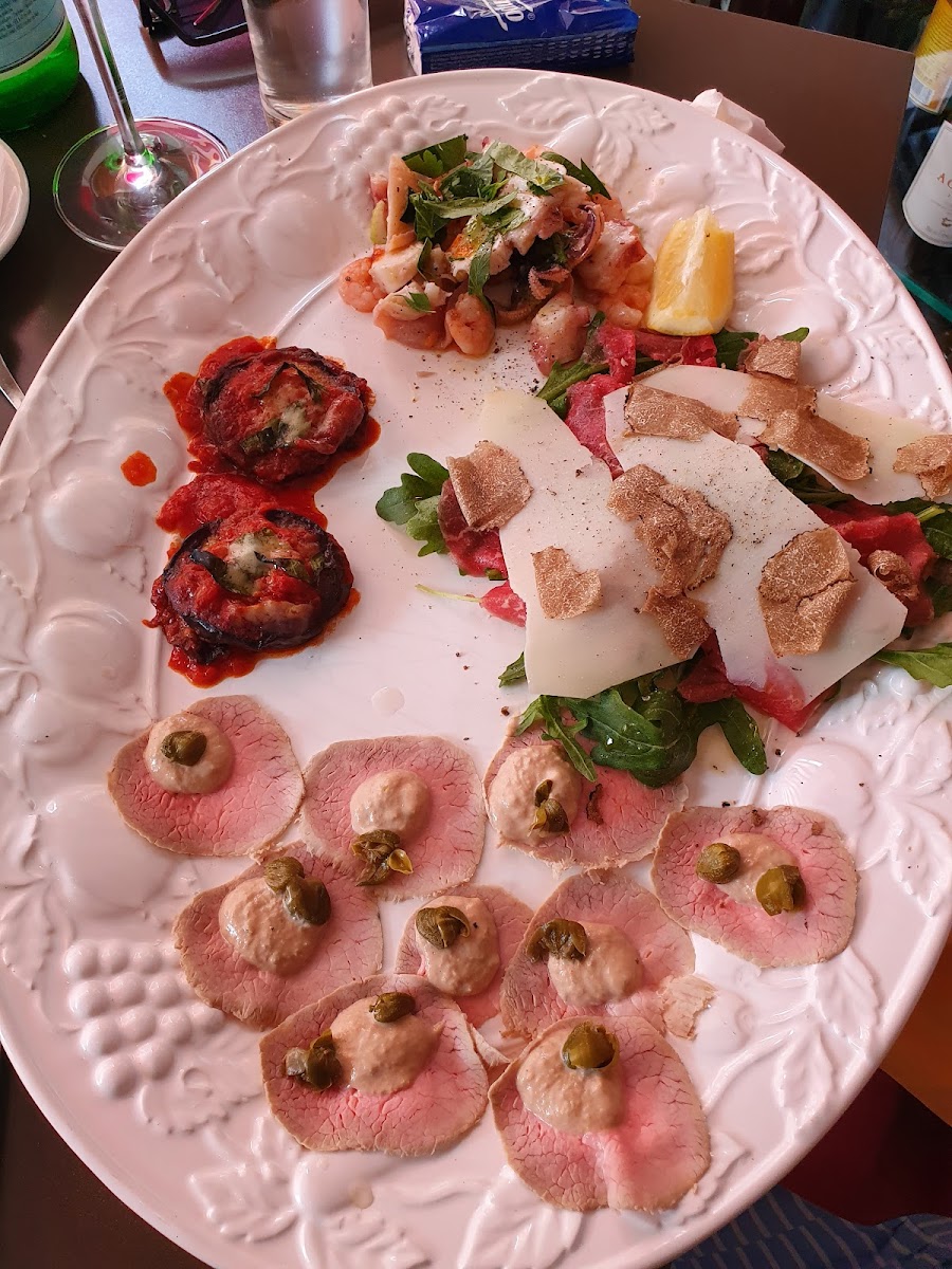 Pizzeria La Piccola Photo 3