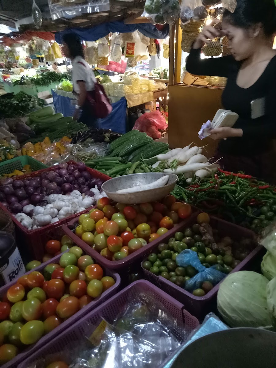 Zarraga Public Market Photo 10