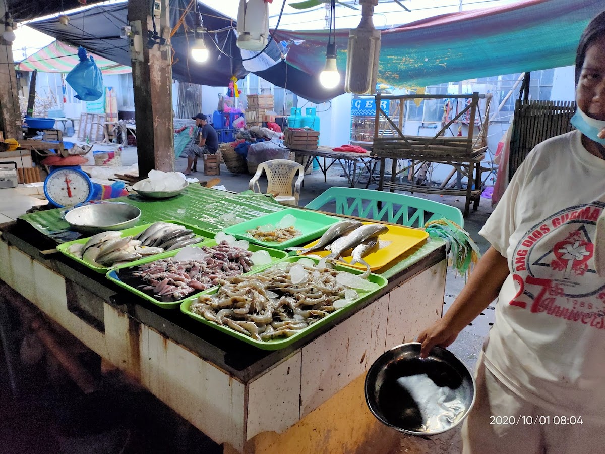 Zarraga Public Market Photo 9
