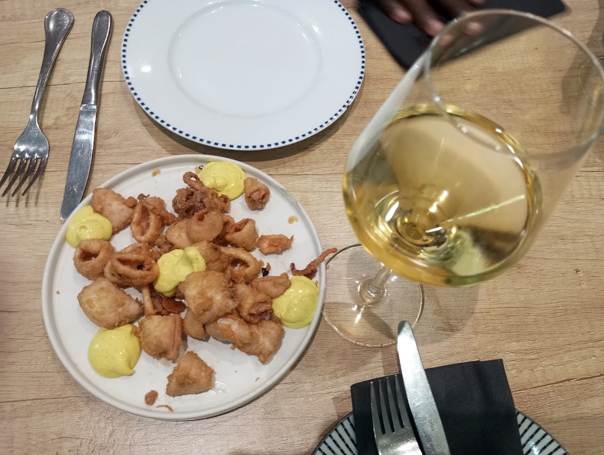 D.O. Vins i Platillos Restaurant Photo 9
