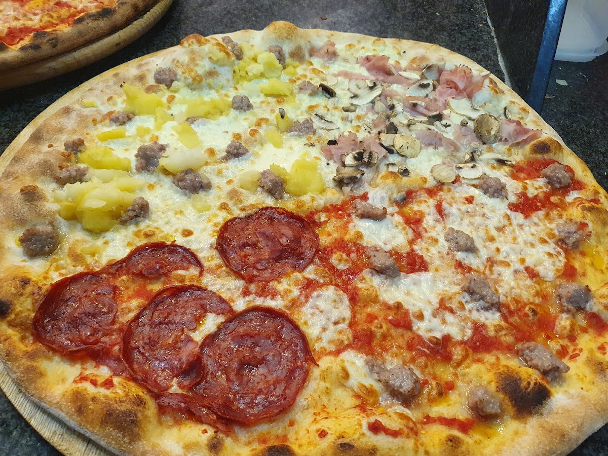 Pizzeria Bowling Grottammare Photo 2