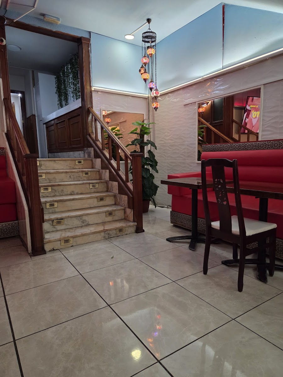 Restaurant Prince a la Turca - HALAL FOOD Photo 4