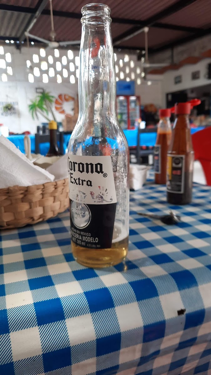 Mariscos el plebe Photo 7
