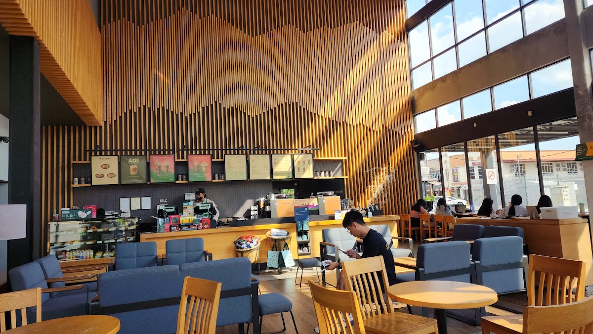 Starbucks DT Malim Jaya Photo 3