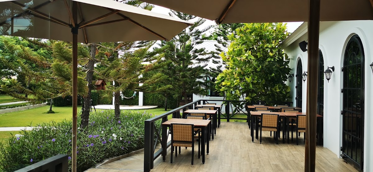 Four Four​ Nine Cafe &​ Bistro