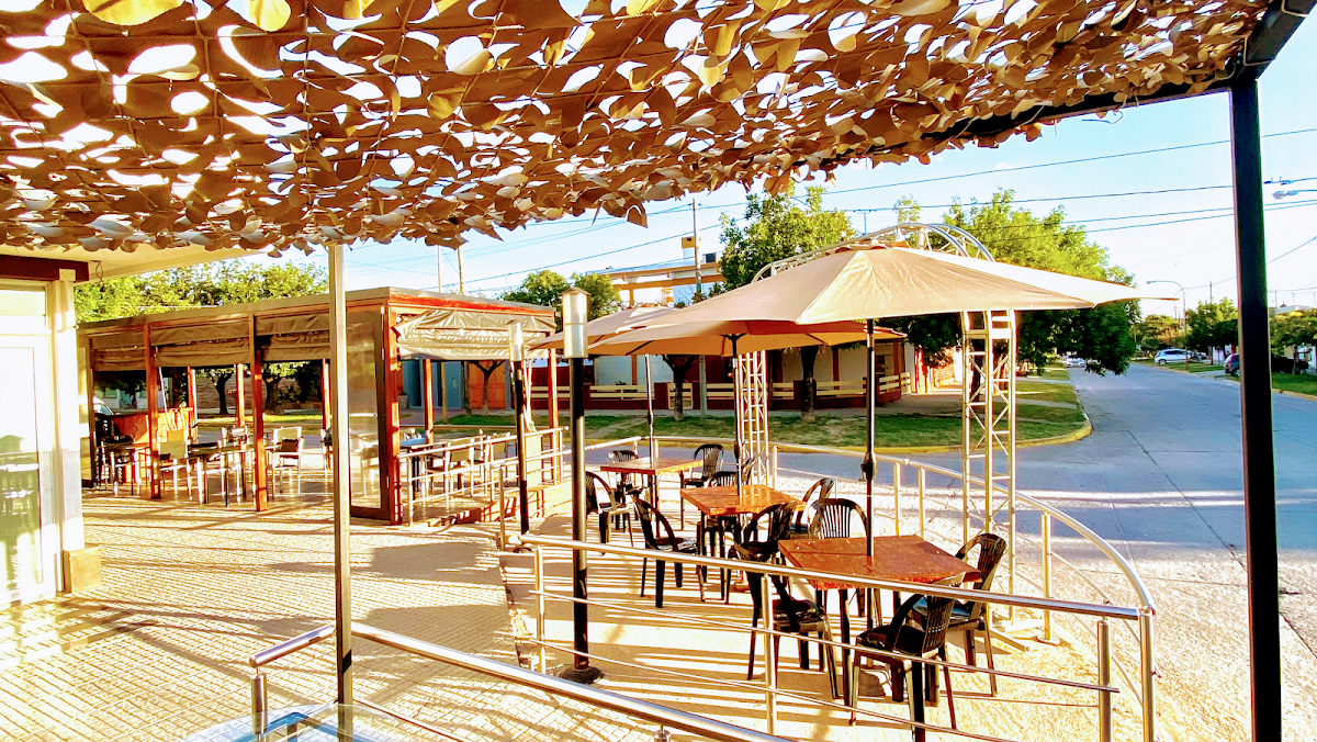 La Moderna Bar