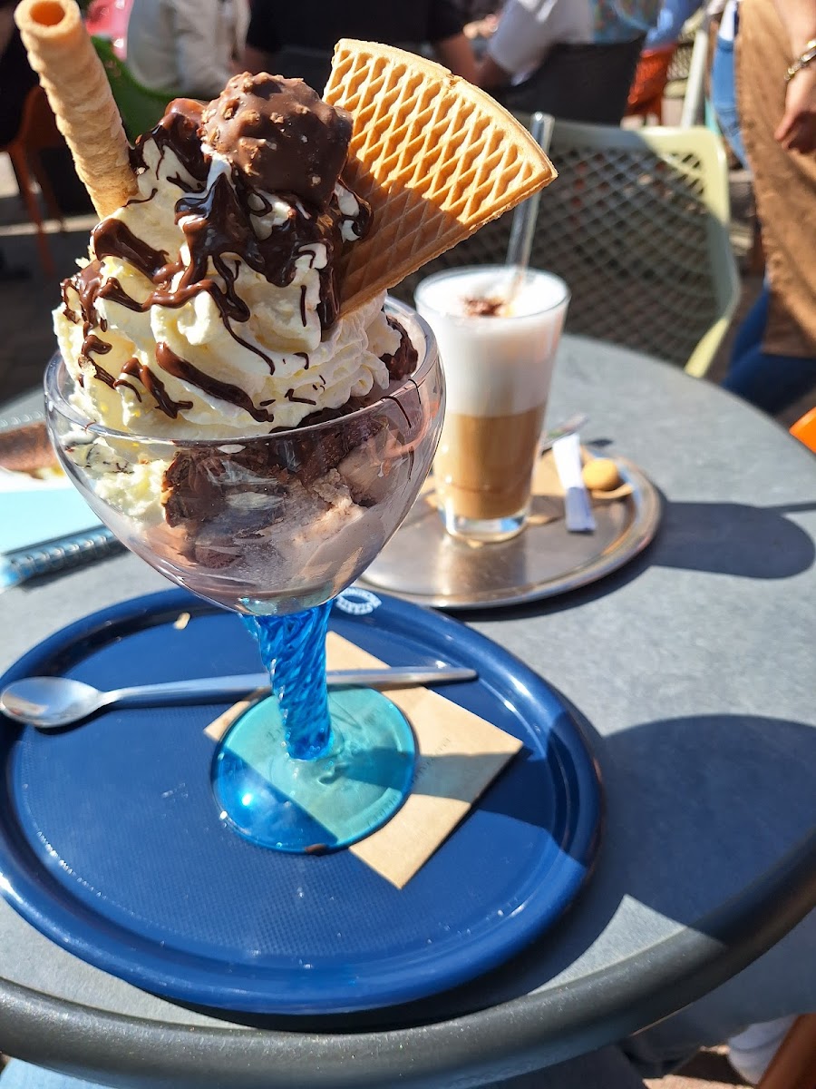 Eiscafé Italia Negri Photo 4