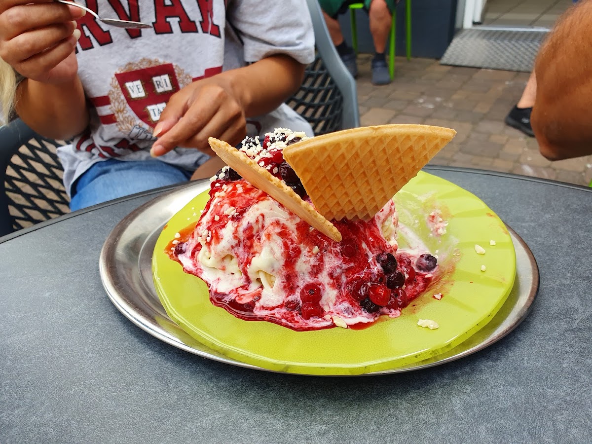 Eiscafé Italia Negri Photo 7