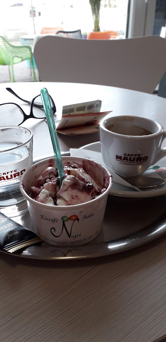 Eiscafé Italia Negri Photo 8
