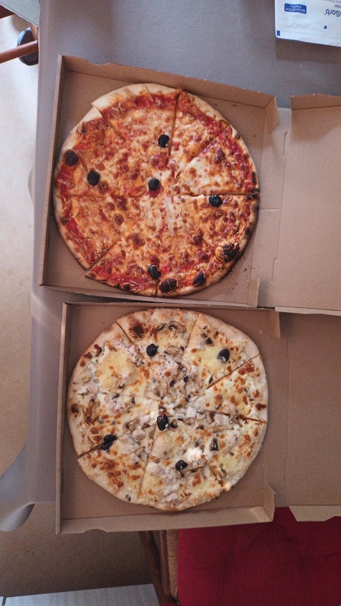 Slim pizza Photo 6