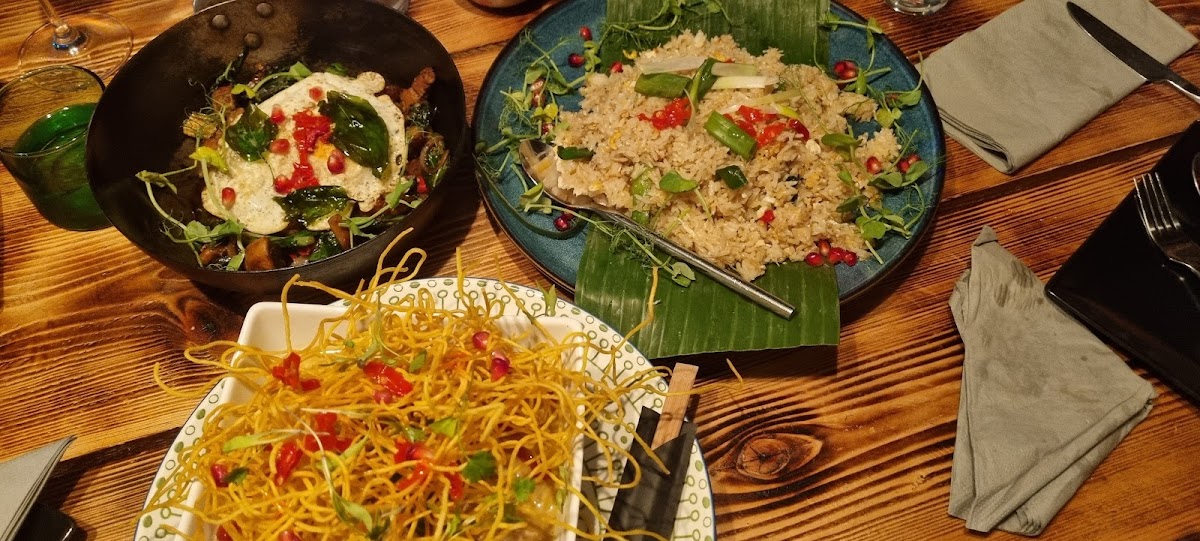 Jumunjy Thai Restaurant & Bar @ The Old Post Office Photo 10