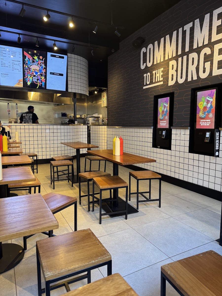Bleecker Burger London Bridge Photo 3