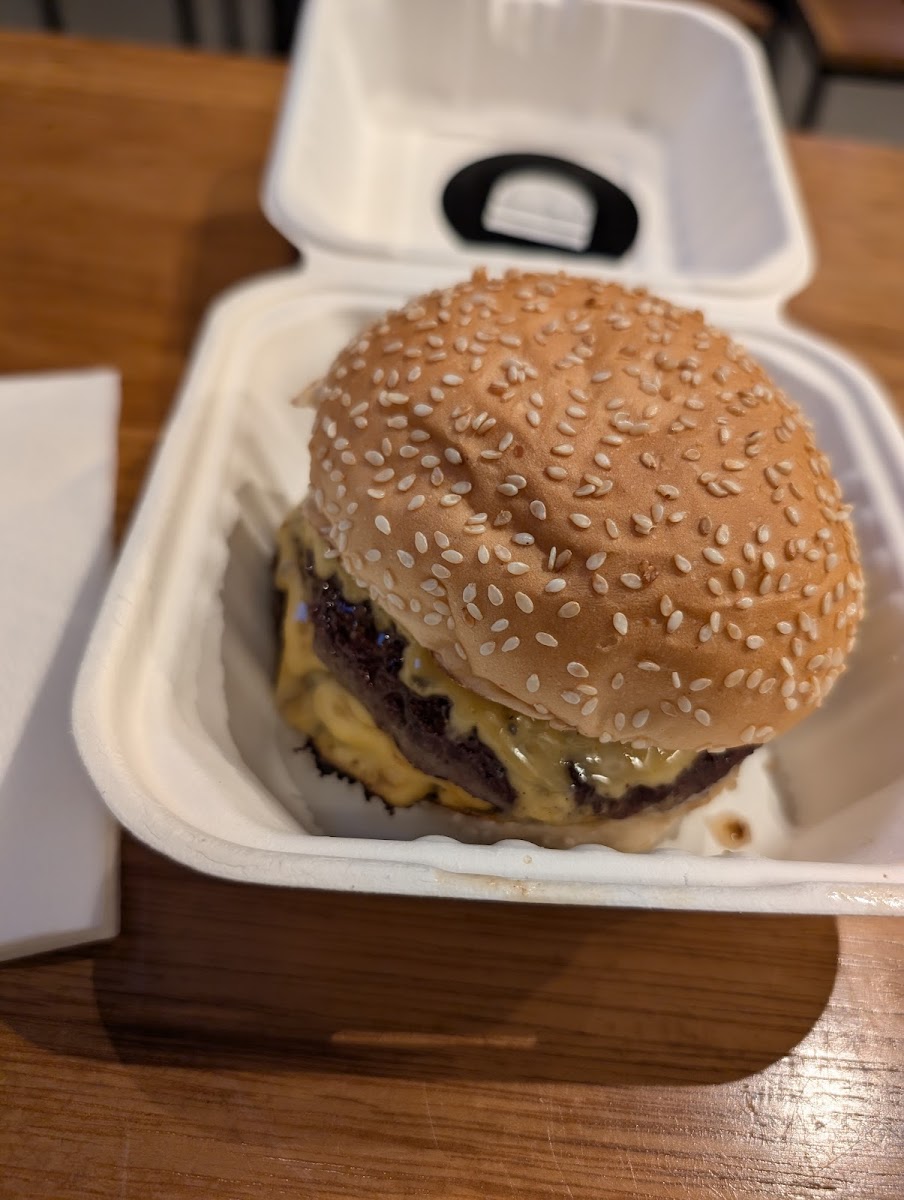 Bleecker Burger London Bridge Photo 6