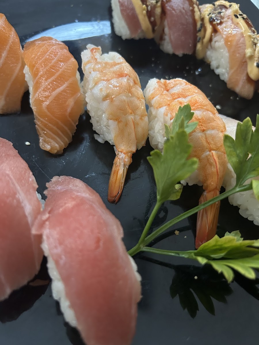 Miyako sushi Photo 4