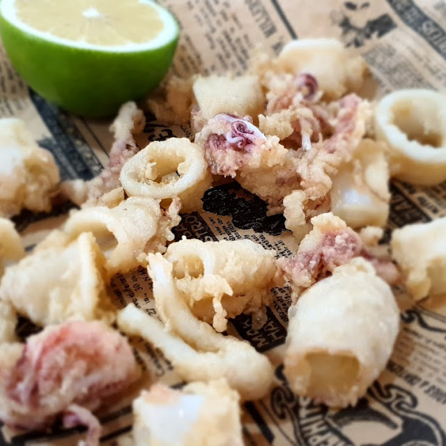 Chipirones A la Andaluza Fritos Y Rebozados