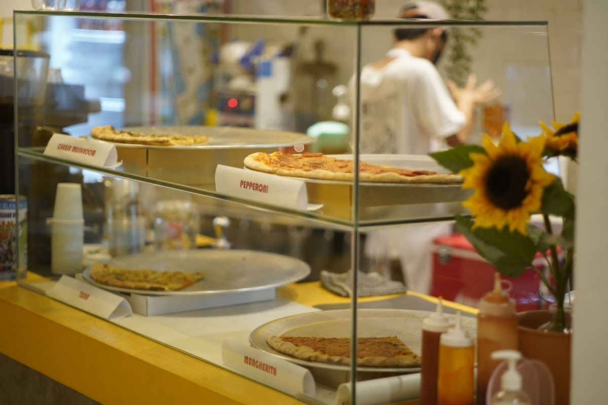 Bocca lupo pizza and brew