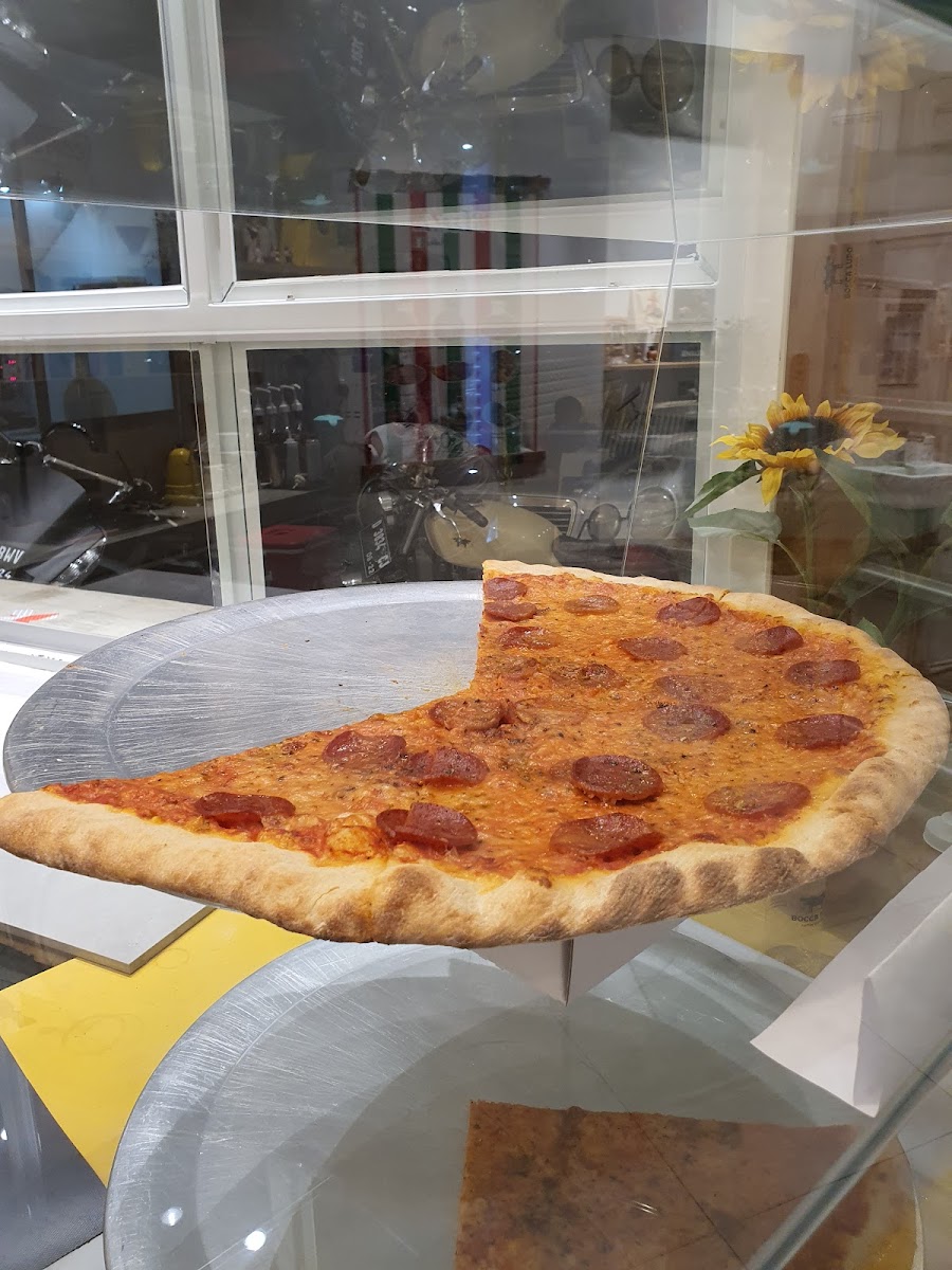 Bocca lupo pizza and brew Photo 6