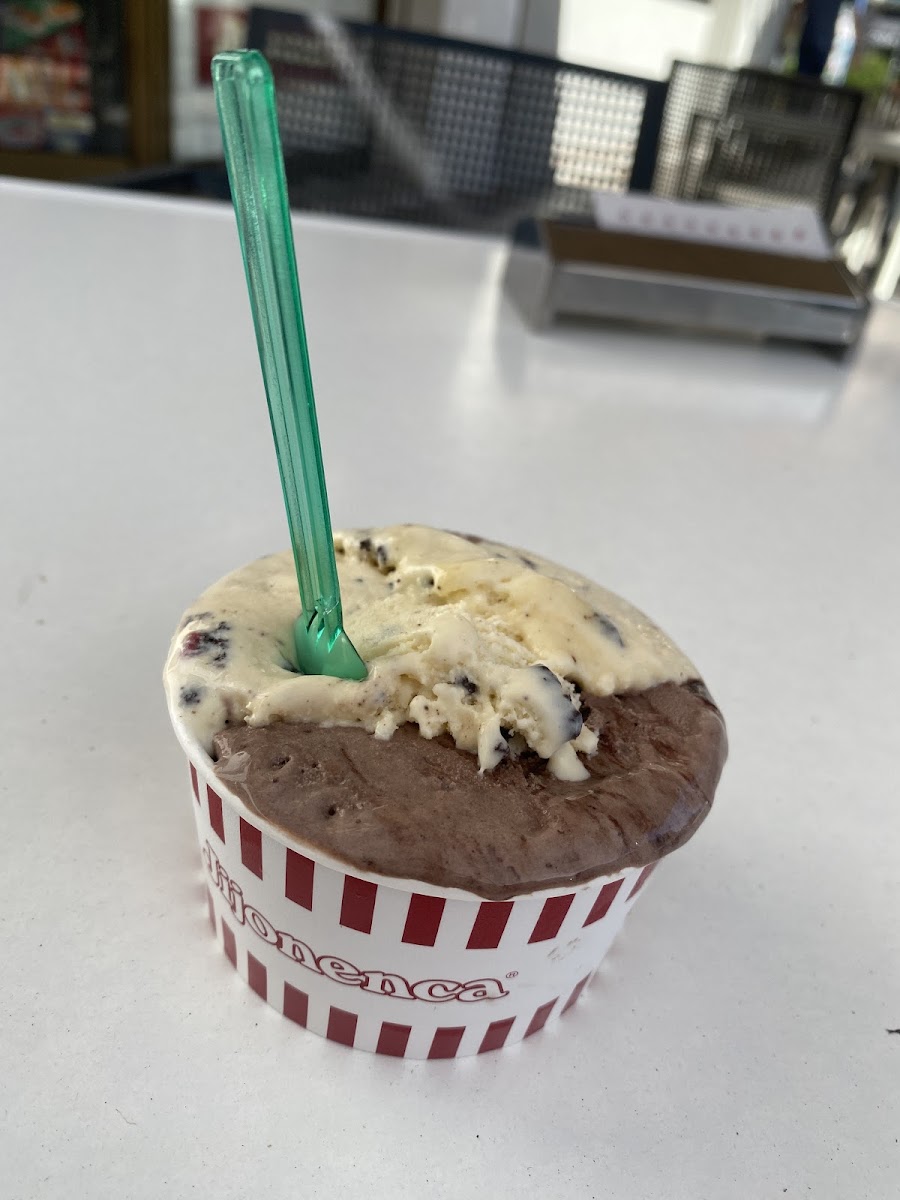 Helados Jijonenca Photo 7