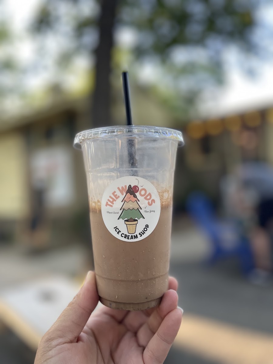 The Woods Ice Cream Shop Photo 10