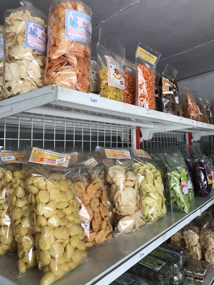 Kedai & Oleh-Oleh Sangkanmulya
