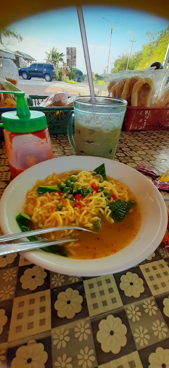 Kedai & Oleh-Oleh Sangkanmulya Photo 10