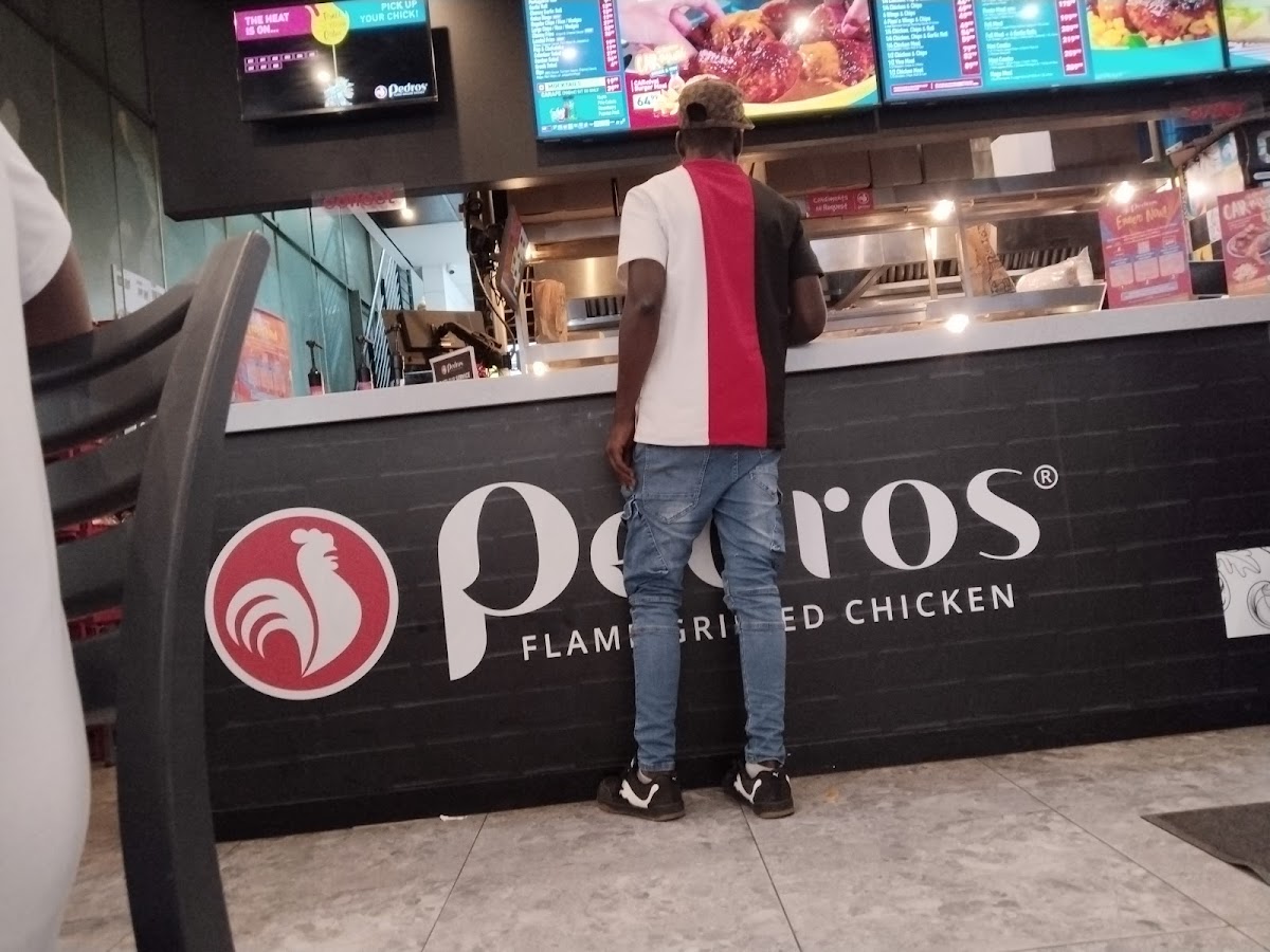 Pedros Mams Mall Photo 6