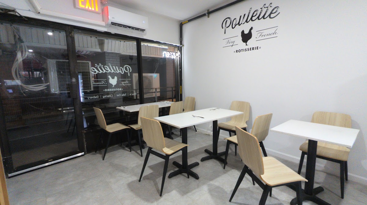 Poulette Rotisserie Chicken Photo 6