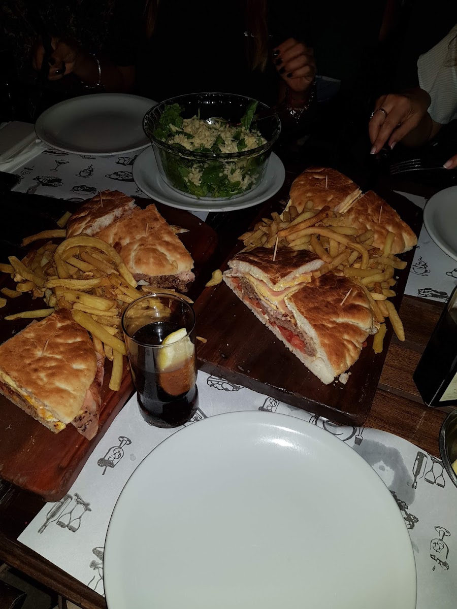 Al Río Resto Grill Photo 7