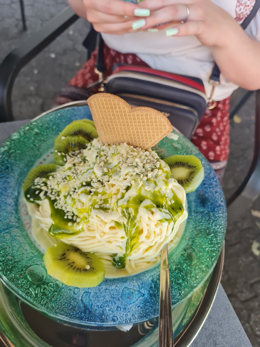 Eiscafé La Piazza Kamp-Lintfort Photo 10
