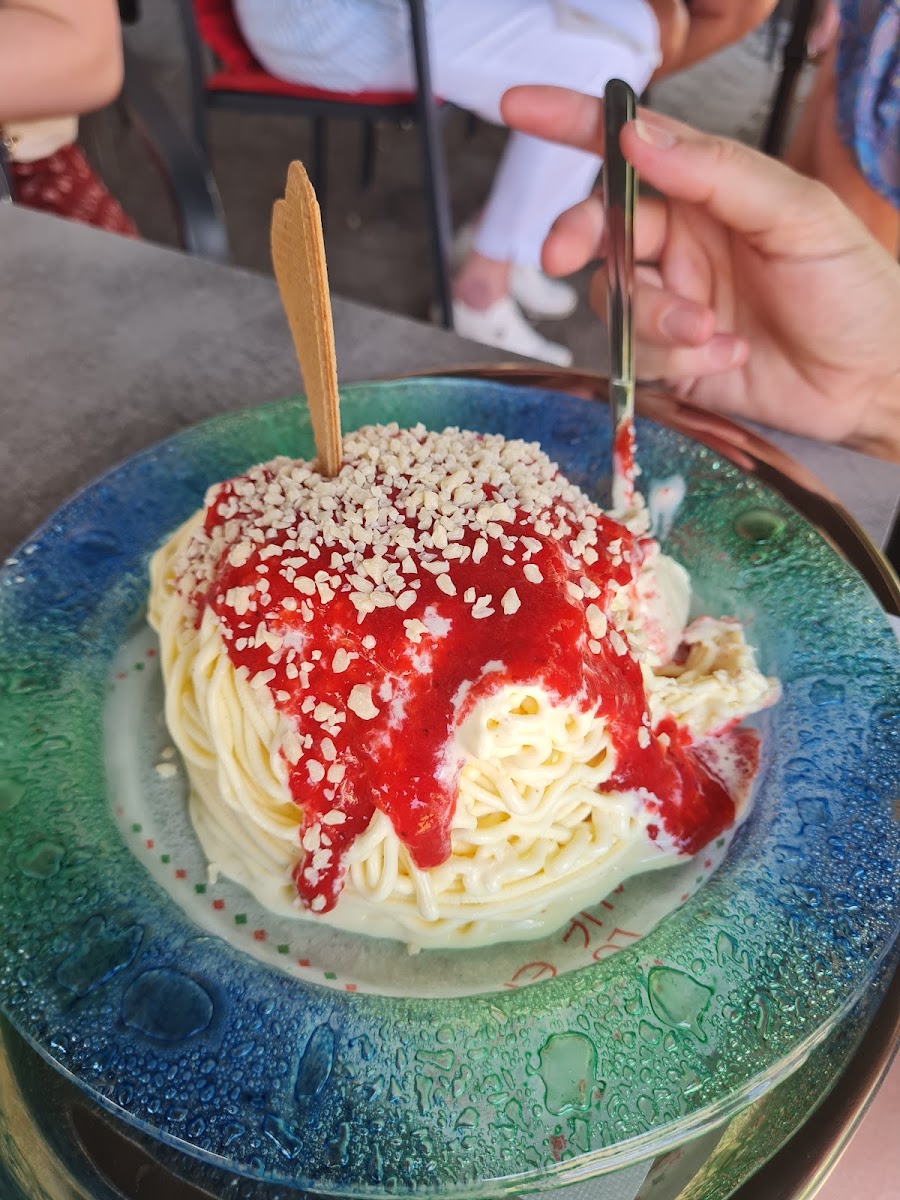 Eiscafé La Piazza Kamp-Lintfort Photo 9