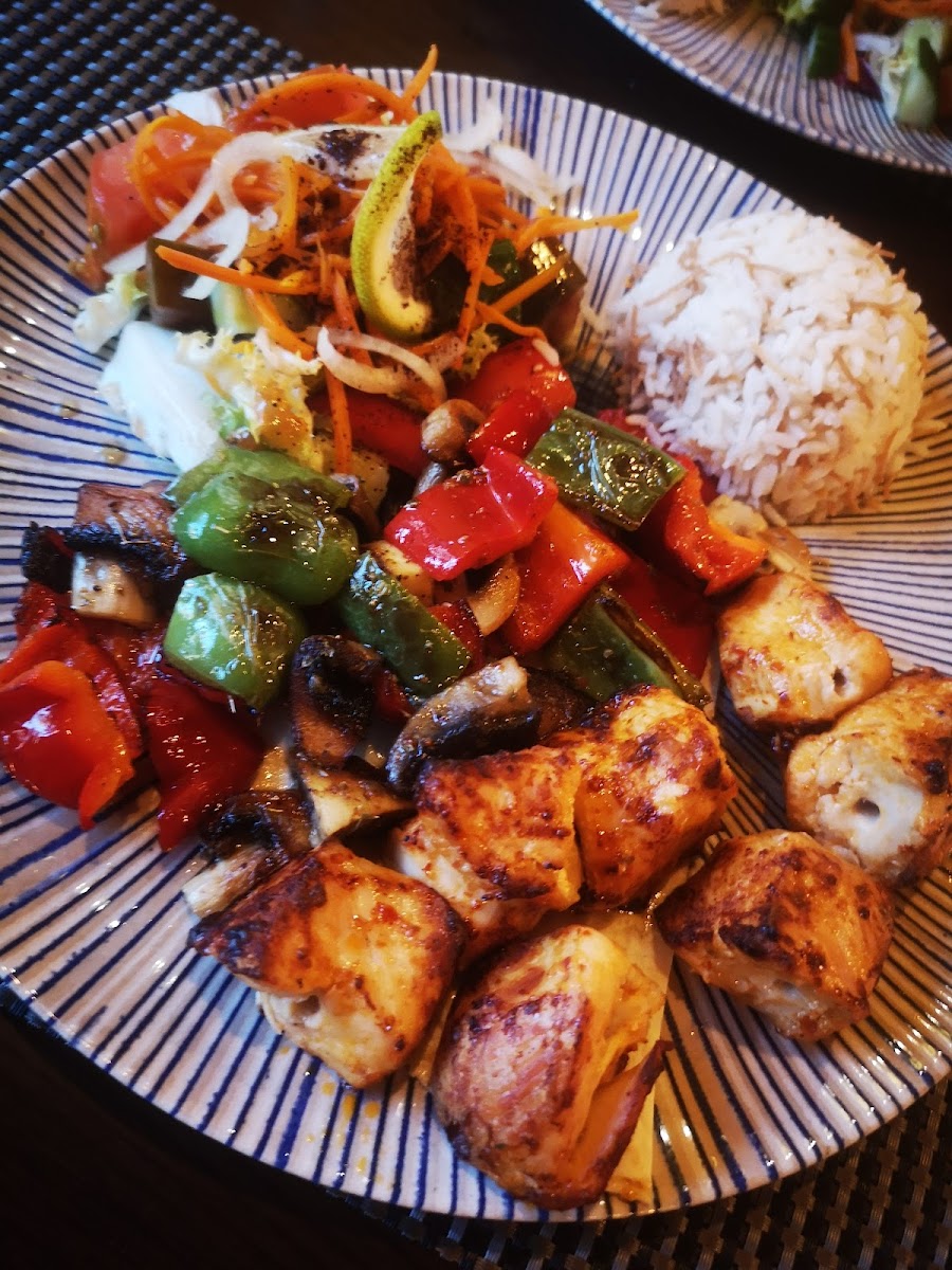 LA FAMILIA TURKISH BBQ COCTAILBAR Photo 6