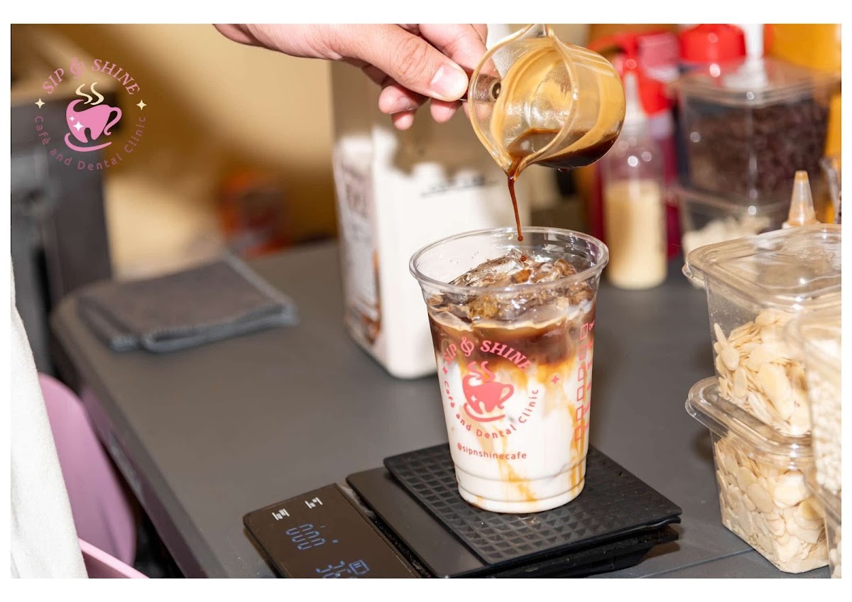 Sip & Shine Cafe Photo 7
