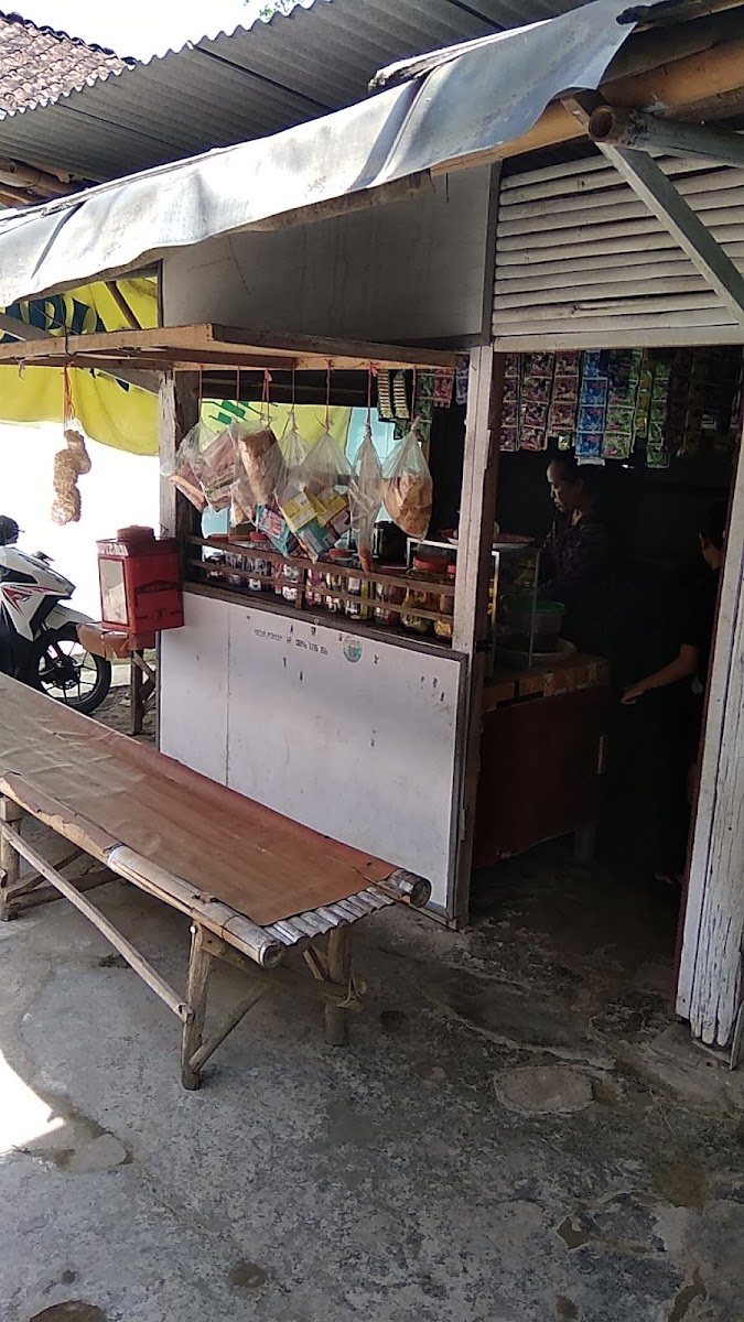 Warung Rujak Mbok Leha