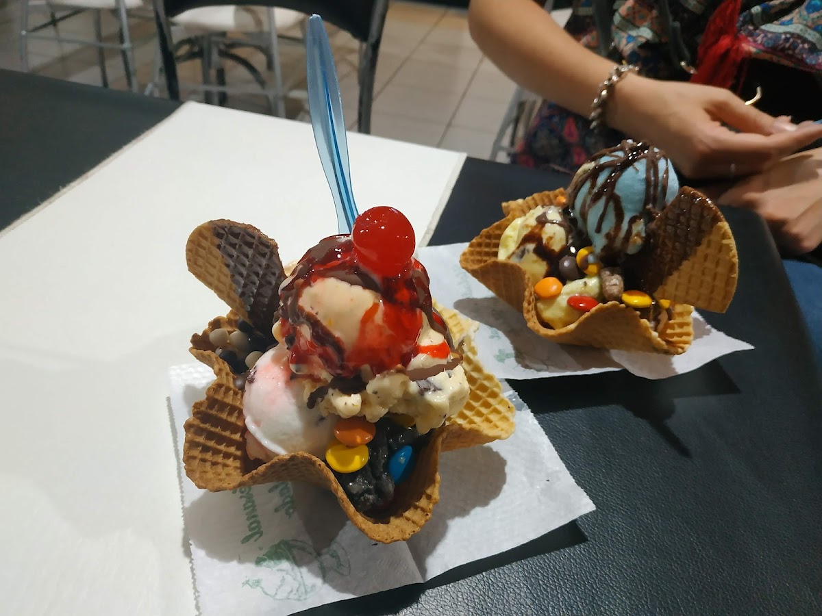 Helados Roma Photo 6